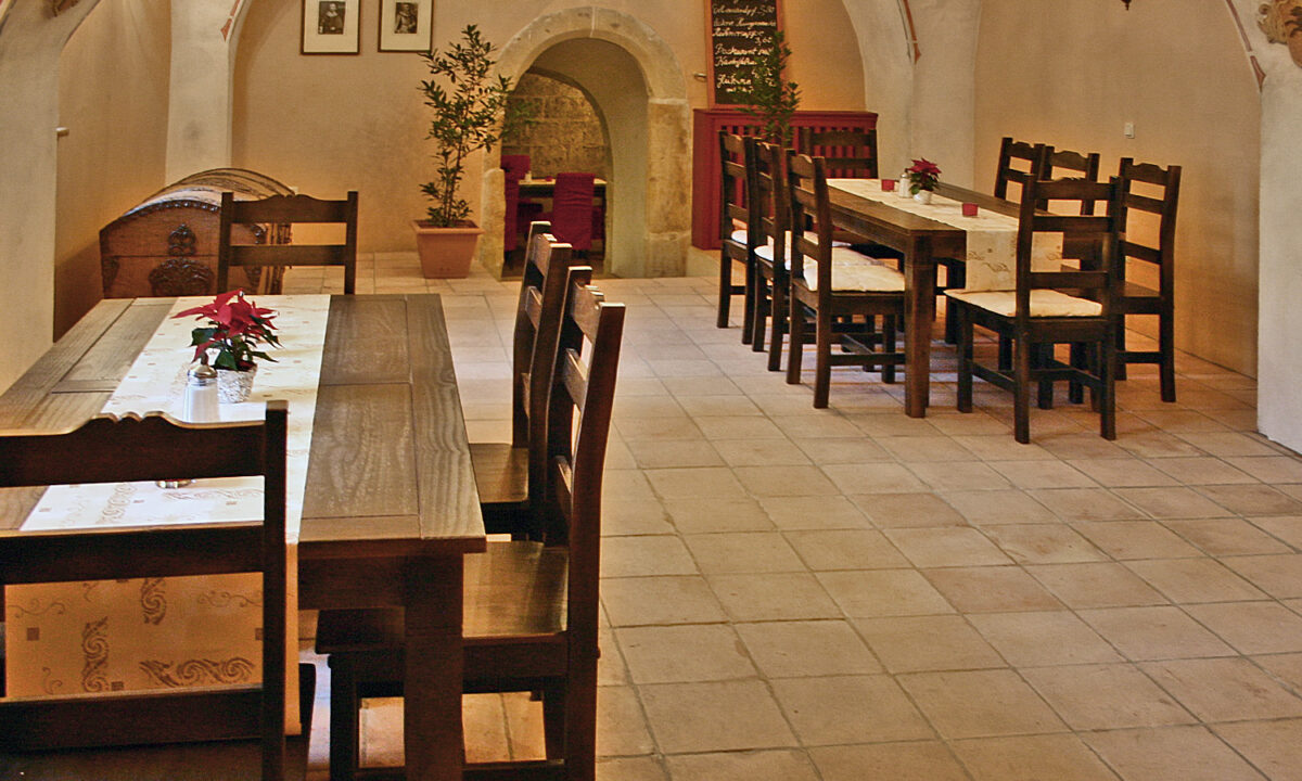 Terracotta Fliesen Restaurant